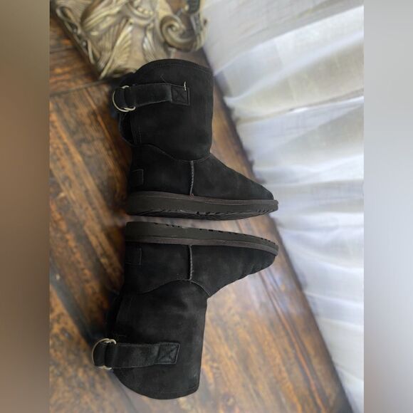 UGG Remora short black boots size 5 - Picture 6 of 15